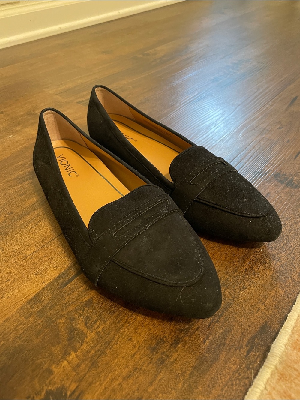 Vionic Black Suede Pointed-Toe Slip-On Loafers